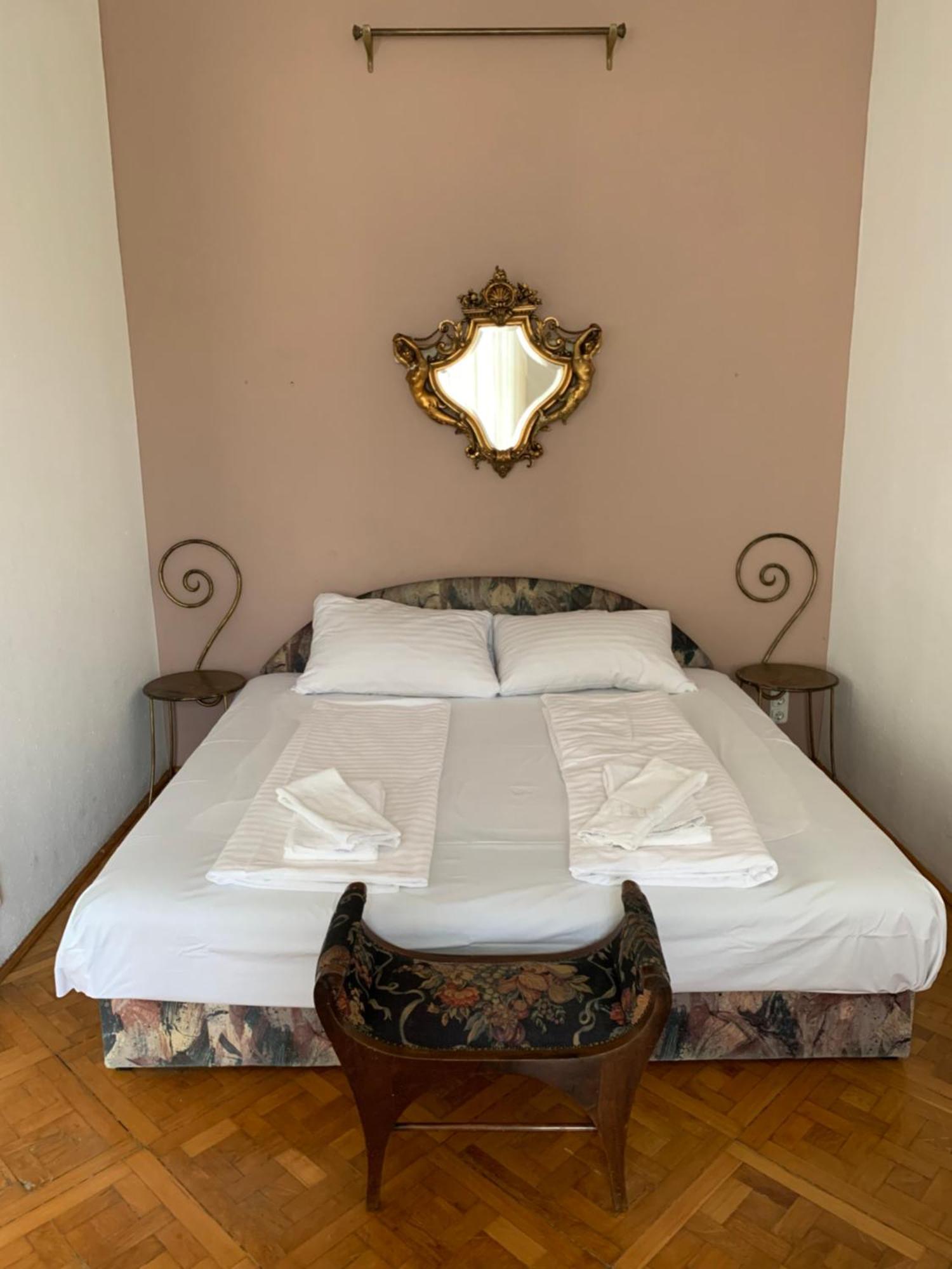 Libra Grande Venetian Style Apartment Budapest Eksteriør bilde