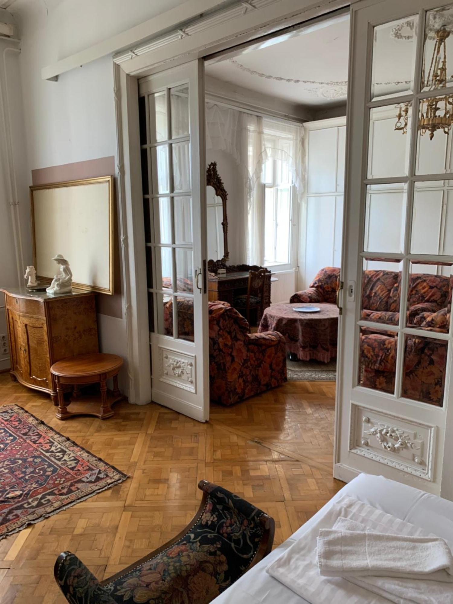Libra Grande Venetian Style Apartment Budapest Eksteriør bilde
